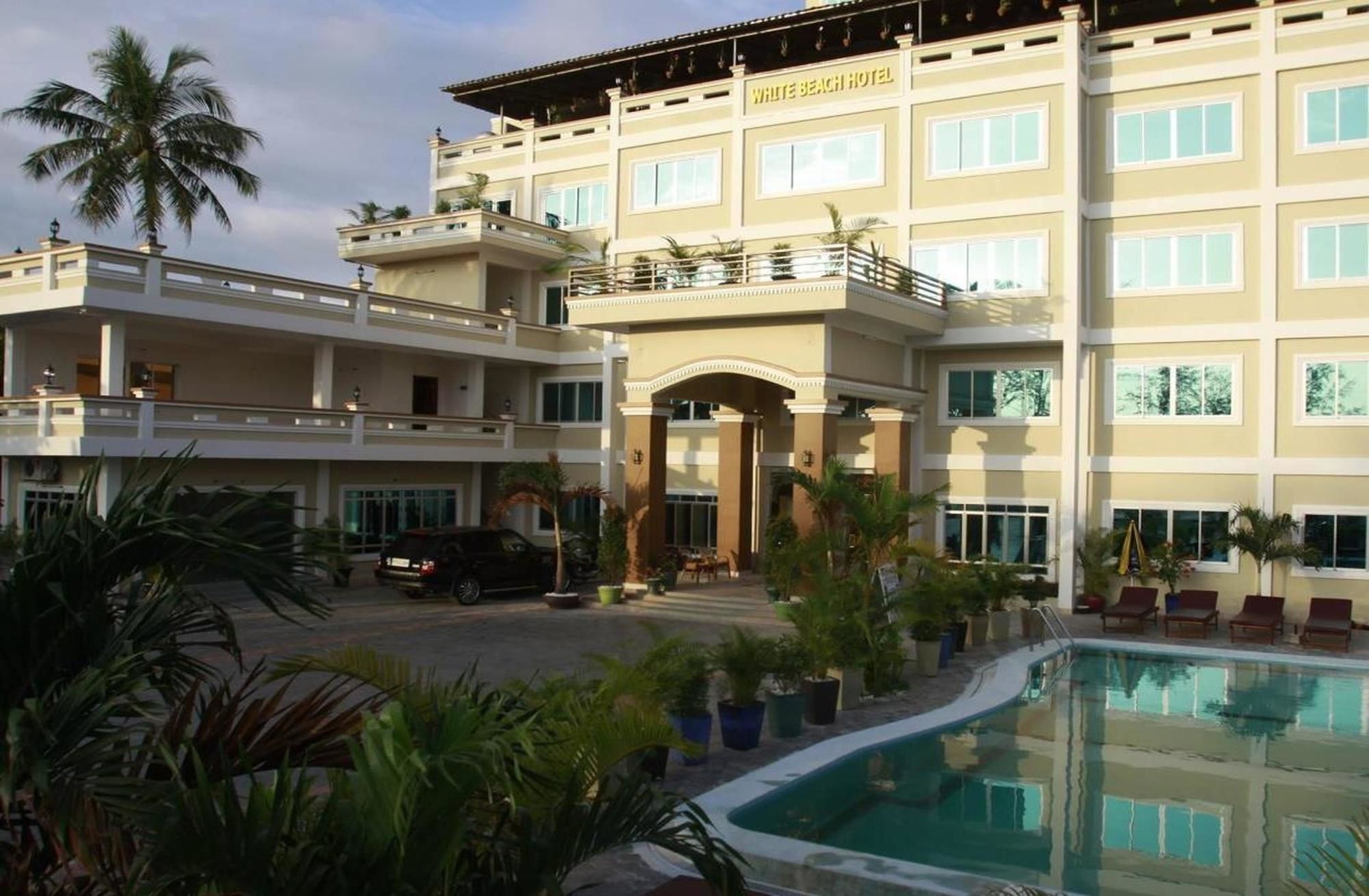 White Beach Hotel Sihanoukville Exteriör bild